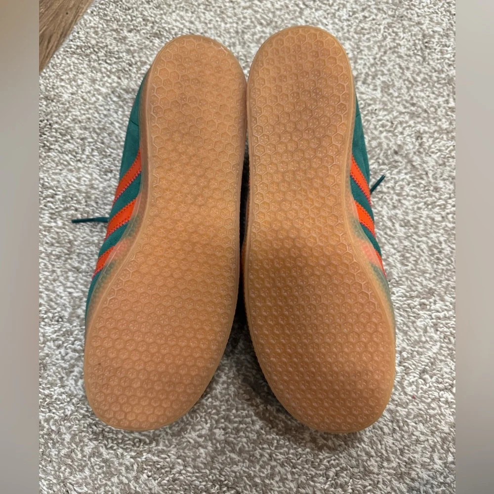 Adidas Gazelle Collegiate Green Sneakers - Picture 6 of 7